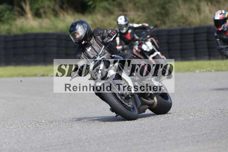 /Archiv-2025/42 07.08.2025 Peter Studer Girls Day ADR/Gruppe pink/63